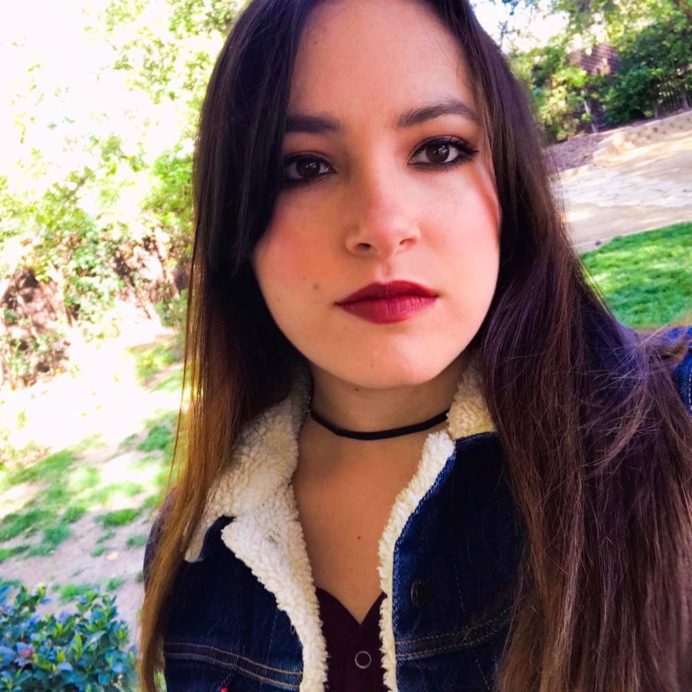 Meet your Posher, Alyssa